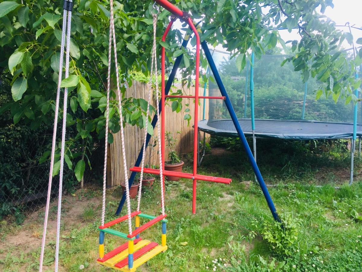 Lelle-Kert Apartman 02 Balatonlelle Luaran gambar