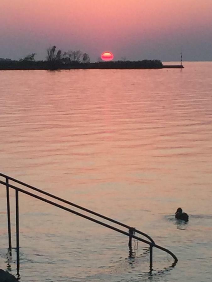 Lelle-Kert Apartman 02 Balatonlelle Luaran gambar
